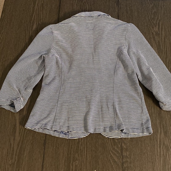 Tulle Original Clothing blazer. Blue/white stripe. Size L. 3/4 ruched sleeves. - Picture 11 of 14